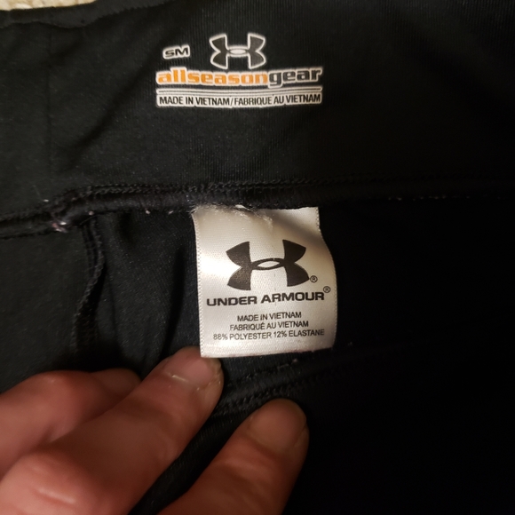 Unde Armour pants - Picture 3 of 3